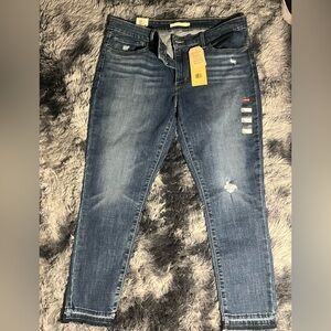 NWT Levi’s 711 skinny ankle jeans size 16 33